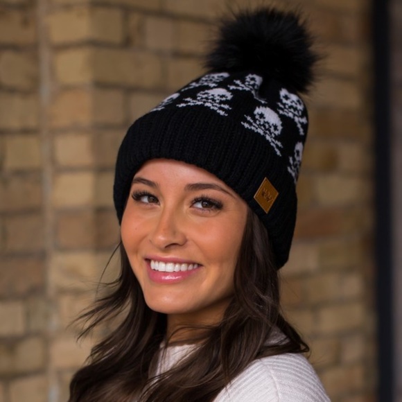 SOLD OUT Black Knit Skull Skeleton Crossbones Faux Fur Fleece Lined Beanie - Picture 3 of 5